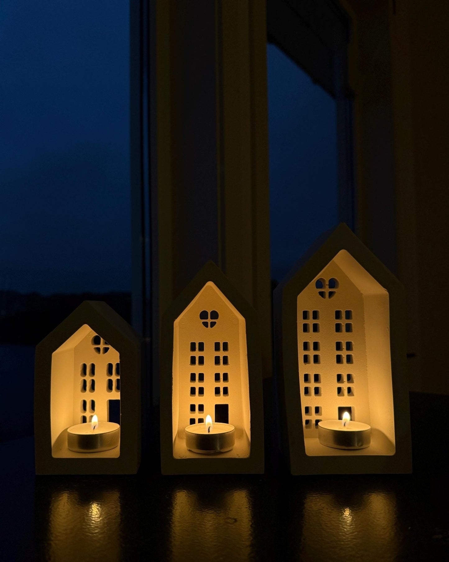 Handcrafted Holiday Candle House - Concrete Christmas Decoration - Dustivy