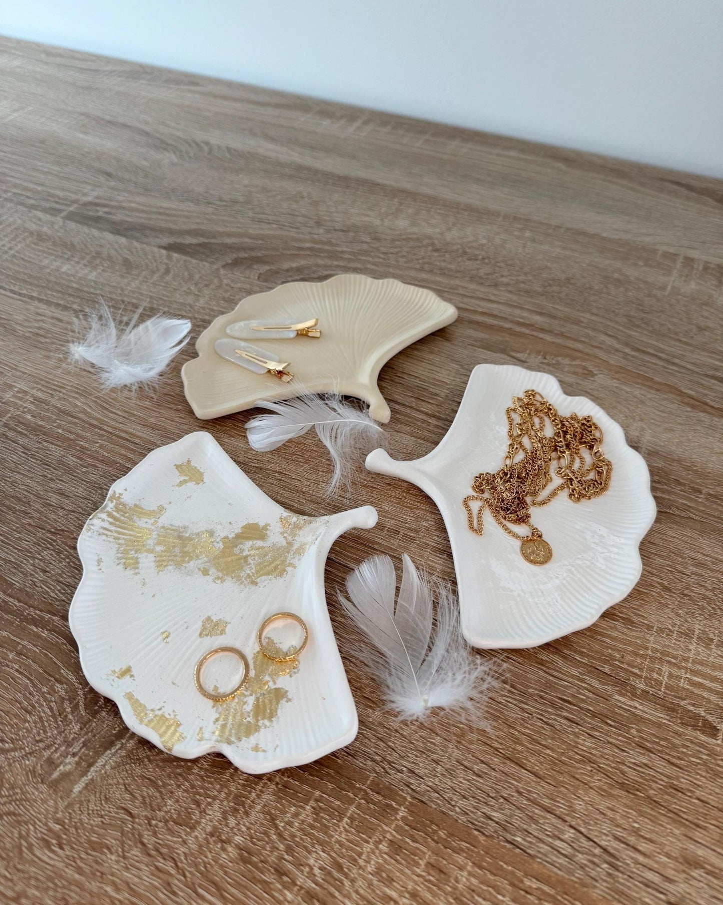 Handmade Concrete Bubble Tray – Perfect for Jewelry, Candles, Coffee, Cosmetics, and Perfumes - Dustivy