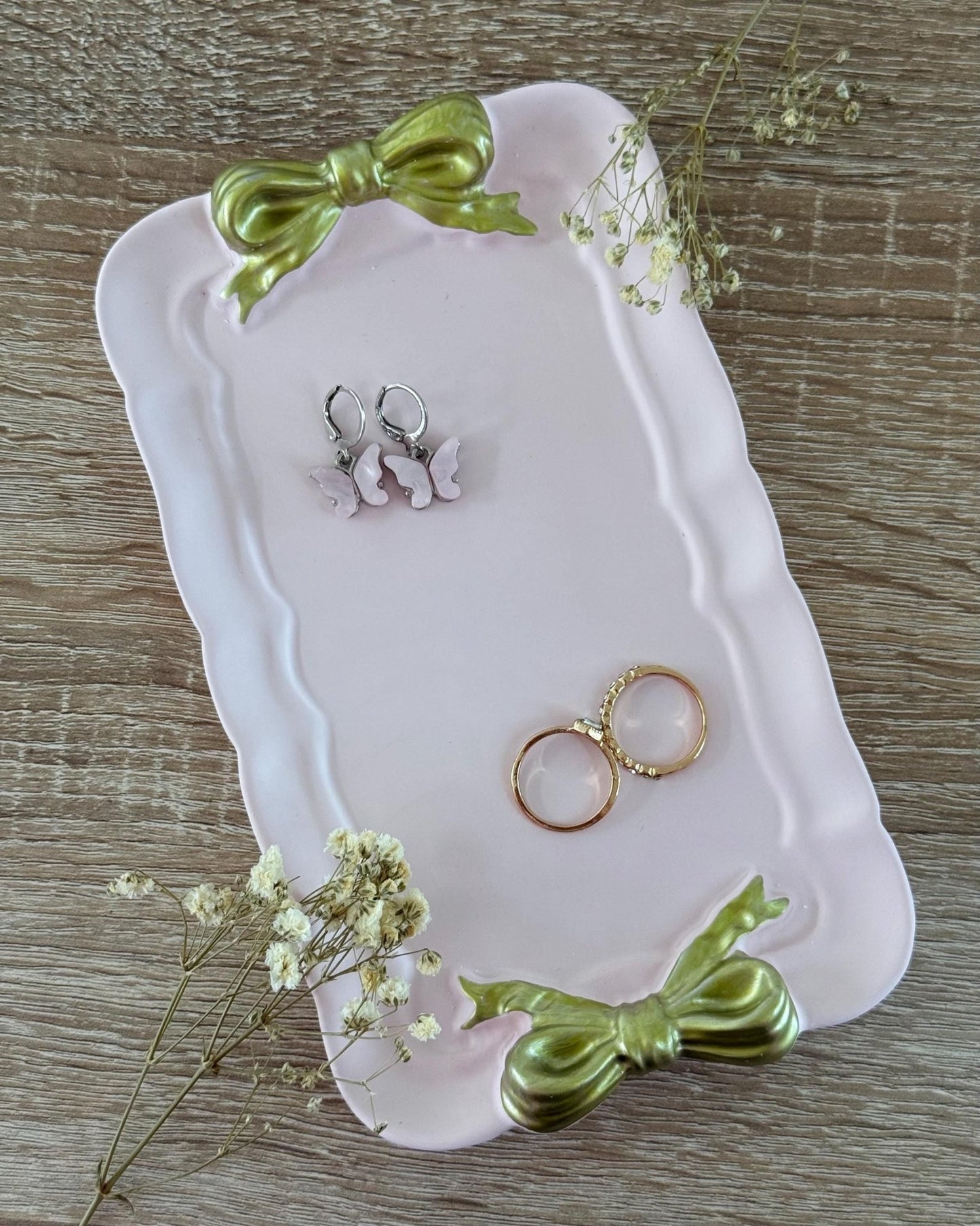 Handmade Concrete Bubble Tray – Perfect for Jewelry, Candles, Coffee, Cosmetics, and Perfumes - Dustivy