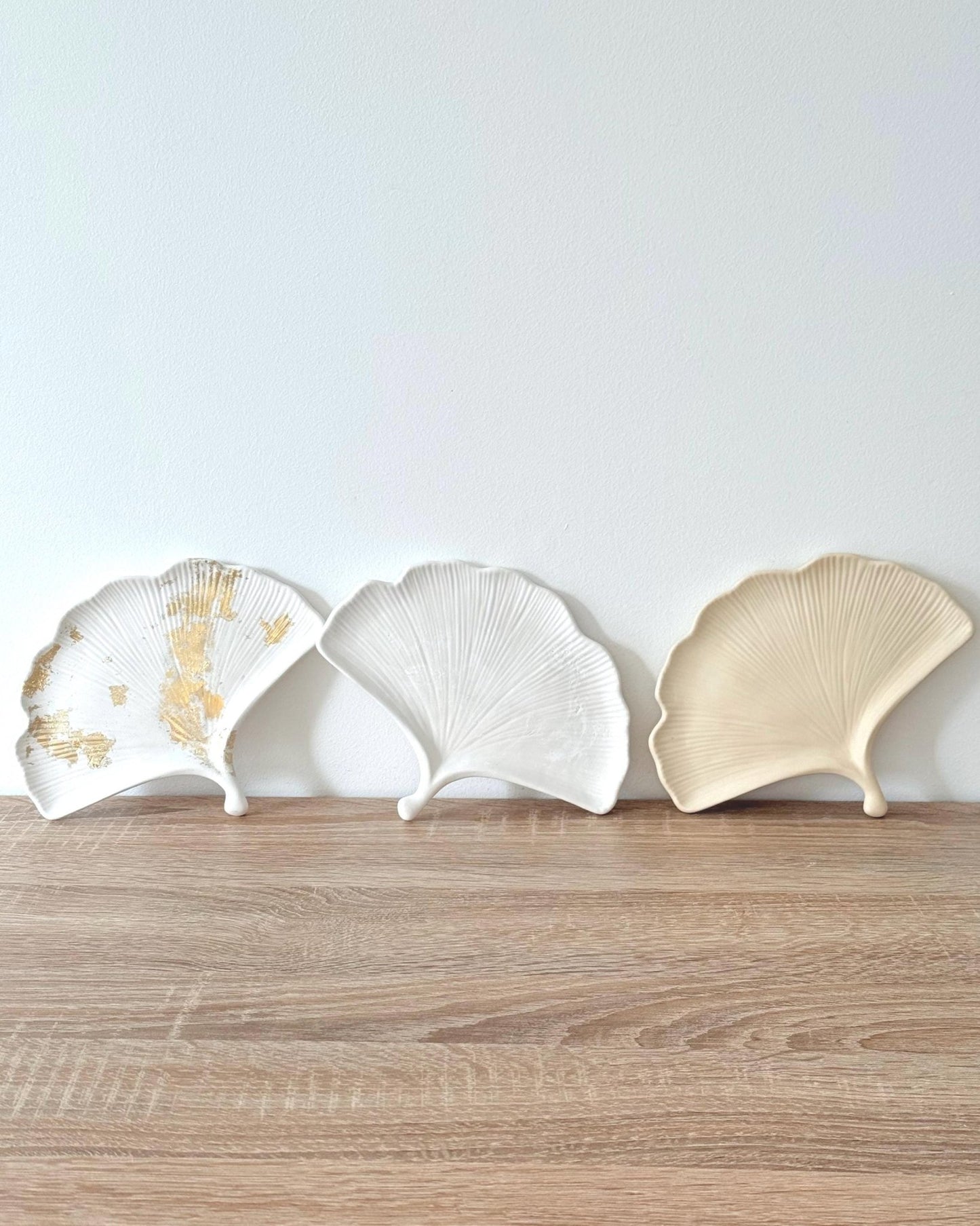 Handmade Concrete Bubble Tray – Perfect for Jewelry, Candles, Coffee, Cosmetics, and Perfumes - Dustivy