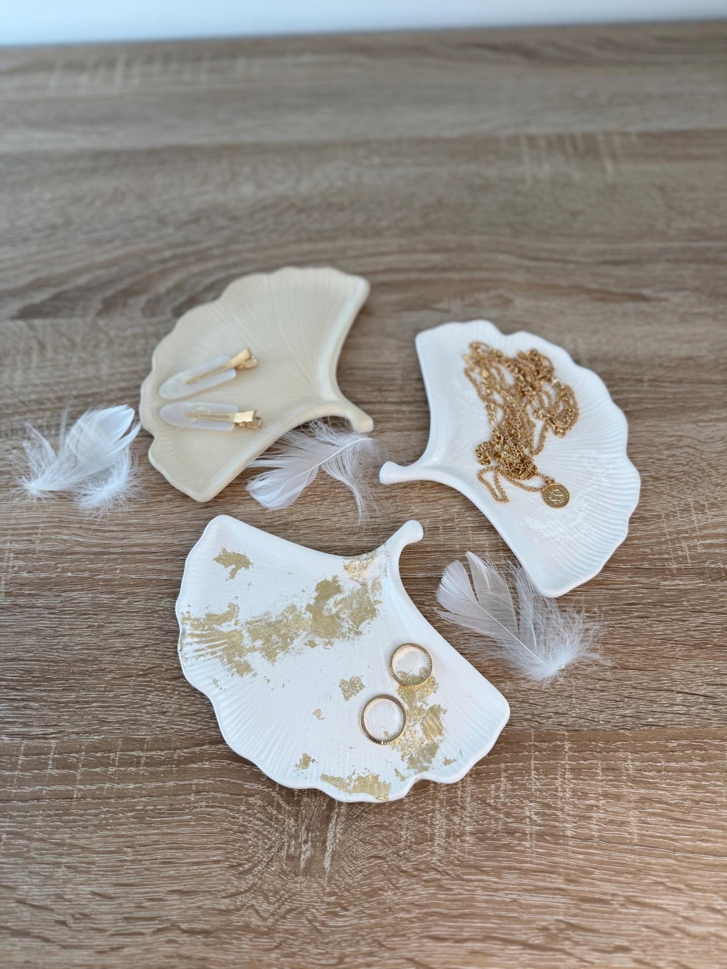 Handmade Concrete Bubble Tray – Perfect for Jewelry, Candles, Coffee, Cosmetics, and Perfumes - Dustivy