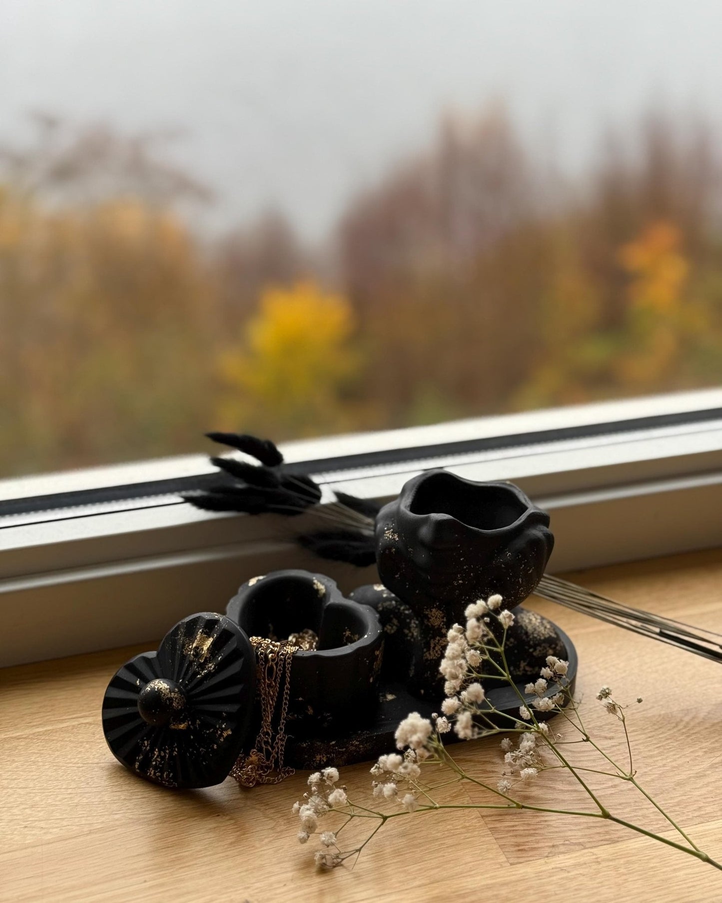 Handmade Concrete Dame Set – Perfect for Jewelry, Candles, Coffee, Cosmetics, and Perfumes - Dustivy