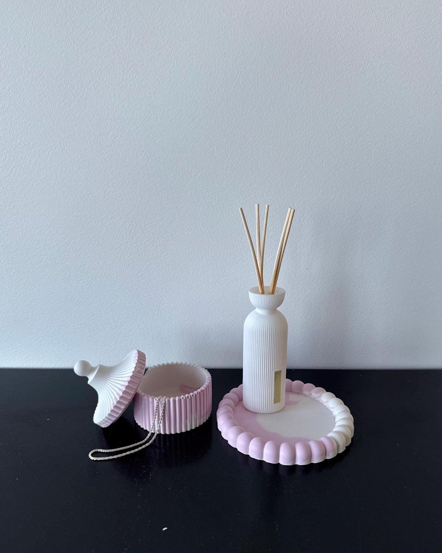 Handmade Concrete Sarenity Set – Perfect for Jewelry, Candles, Coffee, Cosmetics, and Perfumes - Dustivy