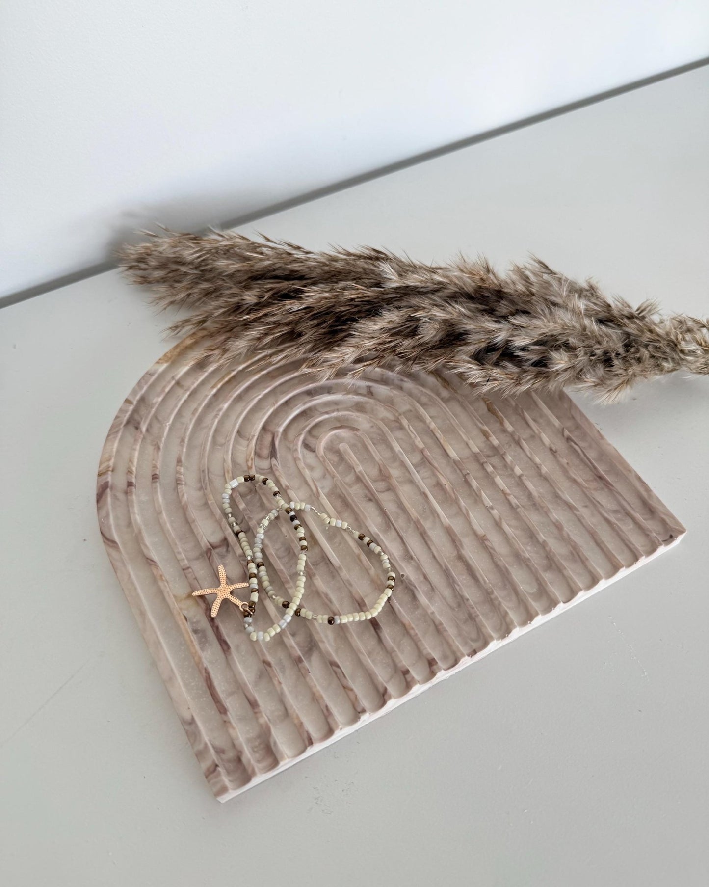 Handmade Harmony Tray - Dustivy